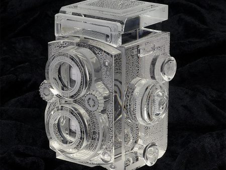 Fotodiox Crystal Camera - 4 5 Sized Replica of Rolleiflex 2.8 Camera w  Zeiss Planar 80mm lens; Paperweight, Book Shelf, Bookends Discount